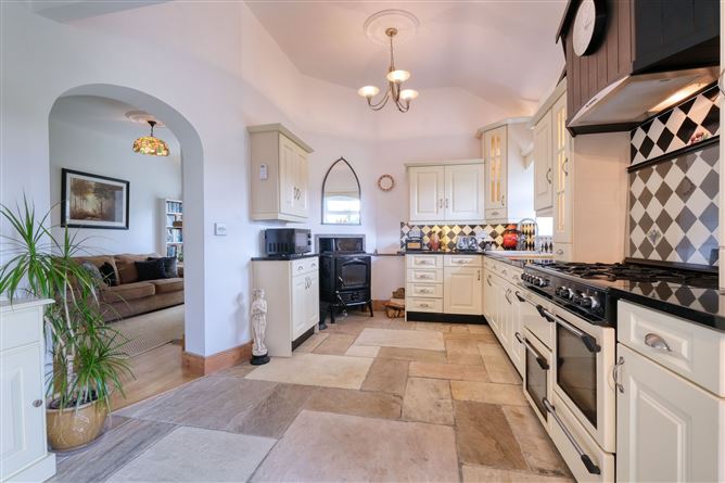 Corner Cottage, Deerpark, Newtownforbes, Co. Longford