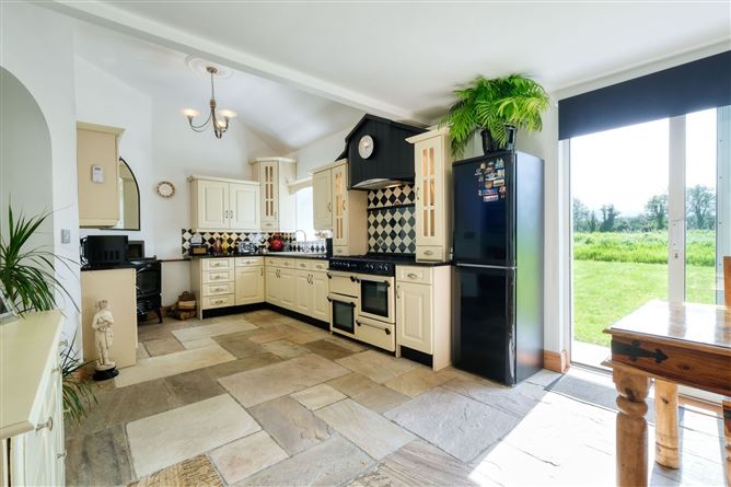 Corner Cottage, Deerpark, Newtownforbes, Co. Longford