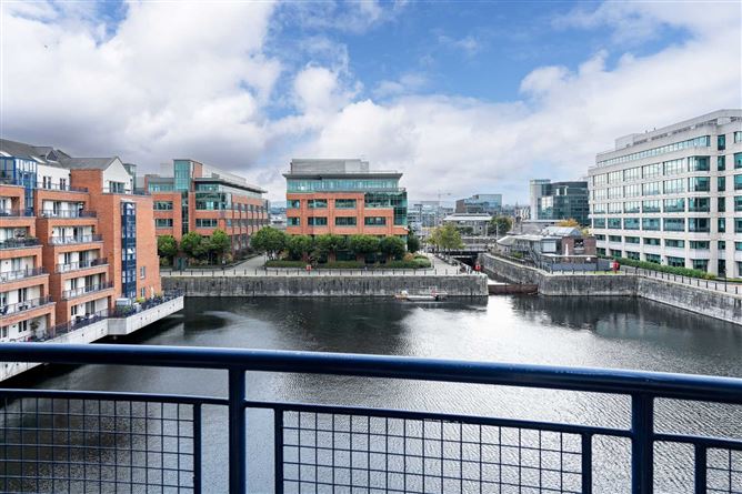 14 Aranmore, Custom House Harbour, Dublin 1, County Dublin