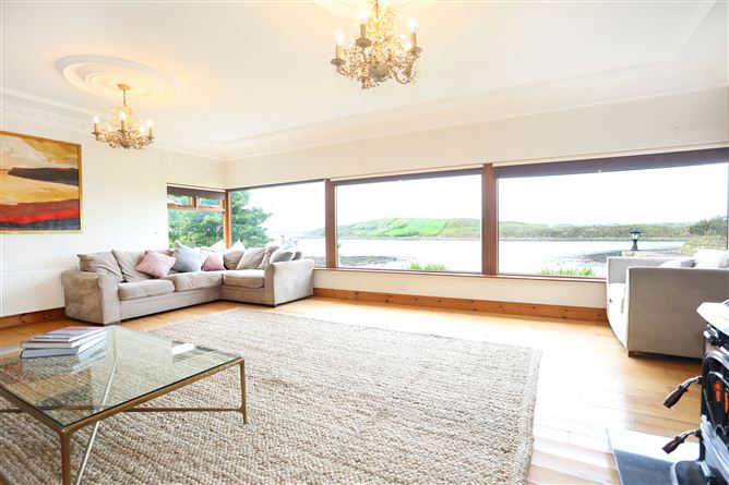 Rosmoney, Carraholly, Westport, Mayo
