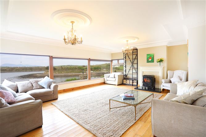 Rosmoney, Carraholly, Westport, Mayo