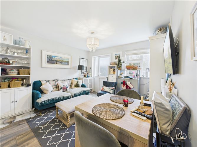 8 Knockboy Village, Ballygunner, Waterford