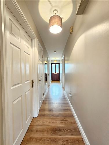 28 Ballycasey Crescent, Shannon, Co. Clare