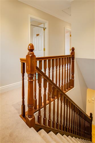 40 Templeroan Grove, Knocklyon, Dublin 16