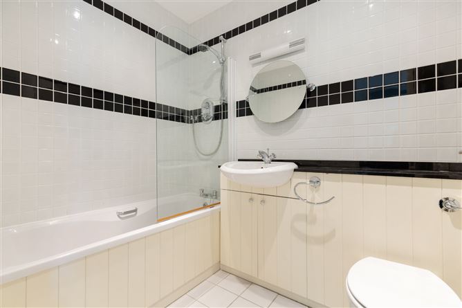 13 Sefton Hall, Kelston, Leopardstown Road, Foxrock