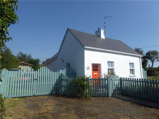Main image for Robin's Cottage,Tubrid,Cahir,Co Tipperary,E21E825