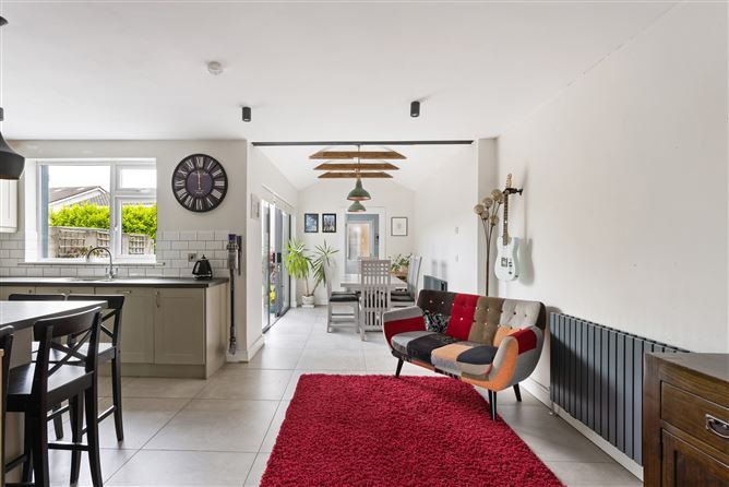 92 Broadford Lawn, Ballinteer,   Dublin 16