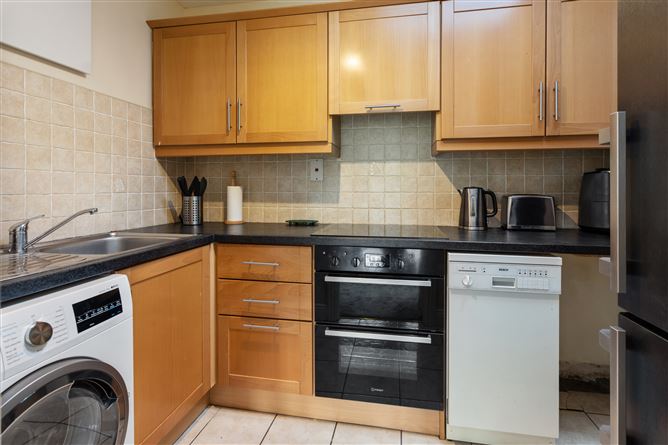 8 Orchard Square, Bird Avenue, , Clonskeagh, Dublin 14
