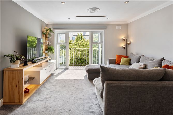 8 Orchard Square, Bird Avenue, , Clonskeagh, Dublin 14