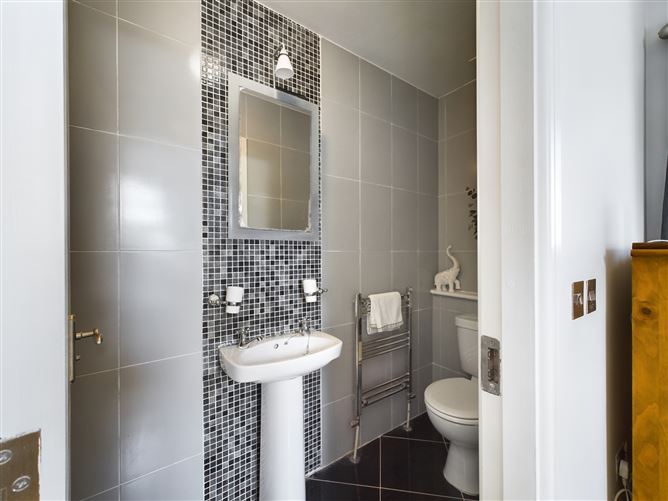 90 Fort Hill, Moneygourney, Douglas, Cork