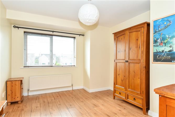 13 Cregg View, Oughterard, Galway