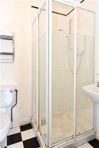 13 Cregg View, Oughterard, Galway