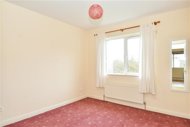 13 Cregg View, Oughterard, Galway