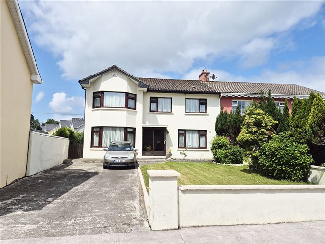 Chapel Street, Dunmanway, Cork
