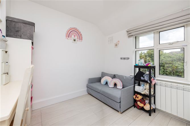 Photo 9 of 16 — 73 GLENCLOY ROAD, Whitehall, Dublin 9