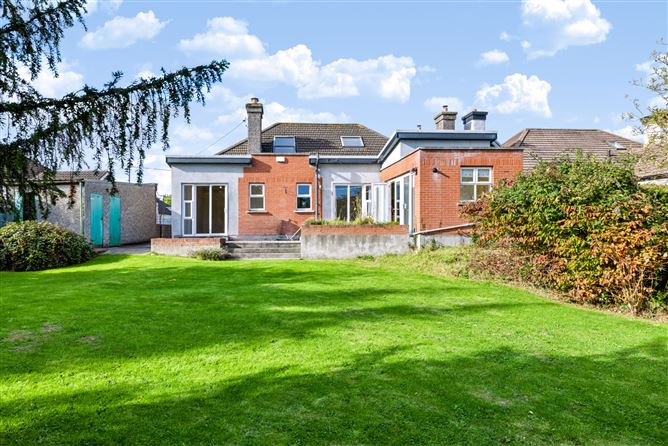 76 Woodlawn Park, Churchtown, Dublin 14
