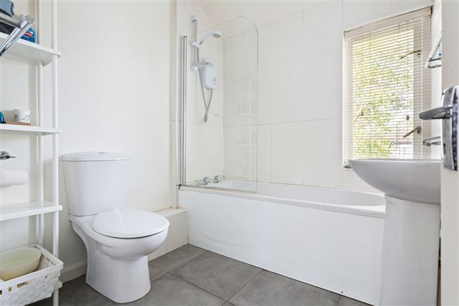 64 Annamoe Drive, Cabra, Dublin 7