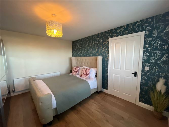 11 Broomhall Crescent, Rathnew, Wicklow