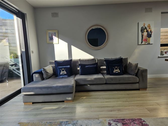 11 Broomhall Crescent, Rathnew, Wicklow