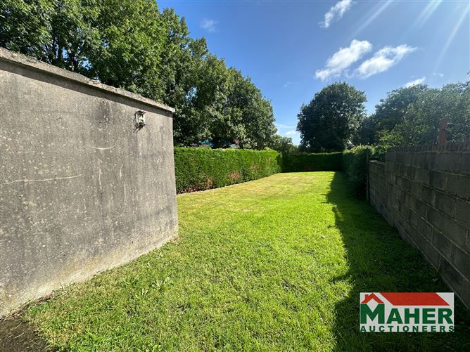 26 Mountain View, Cahir, Tipperary