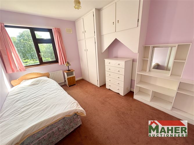 26 Mountain View, Cahir, Tipperary