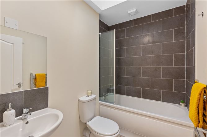 21 Saint Helen's Court, George's Street Lower, Dun Laoghaire, Co. Dublin