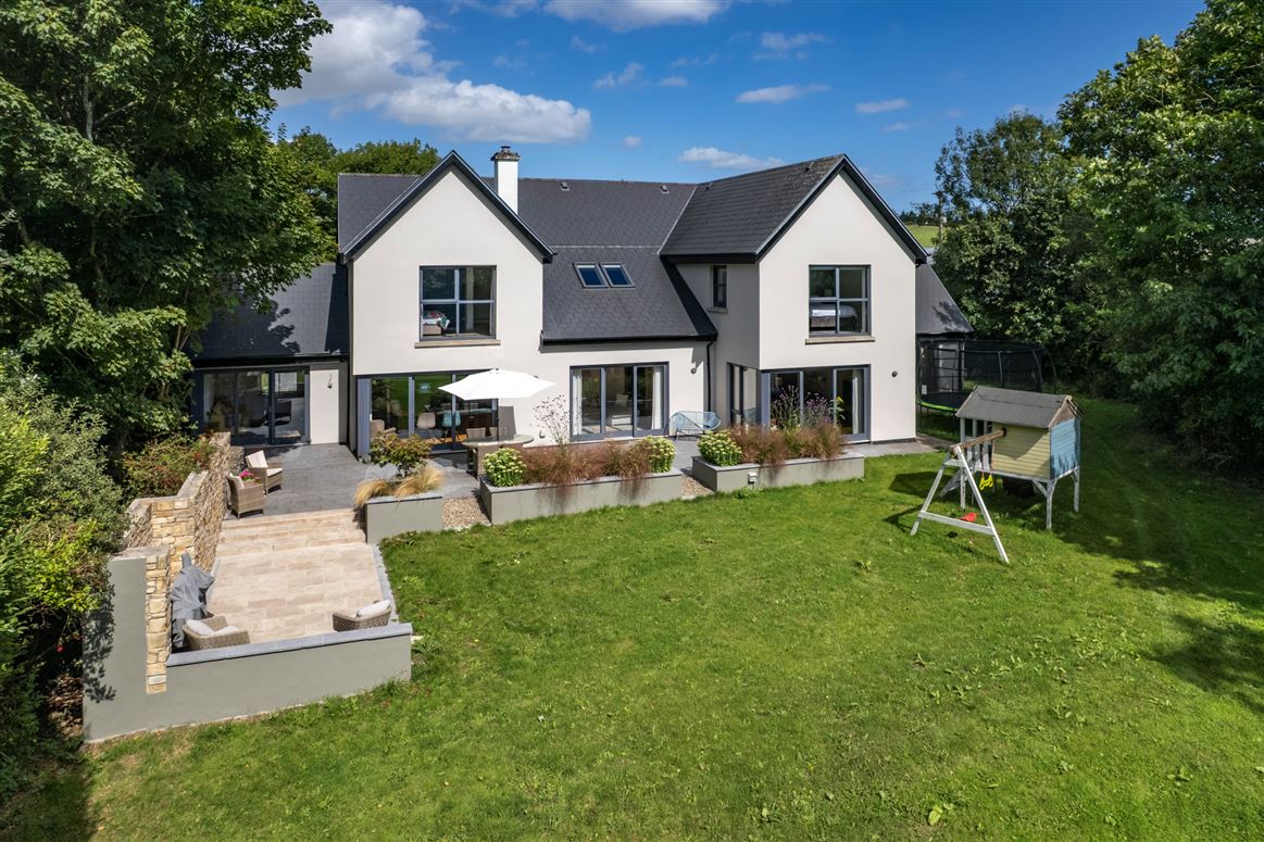 Dray House, Leighmoney More, Dunderrow, Kinsale, Cork
