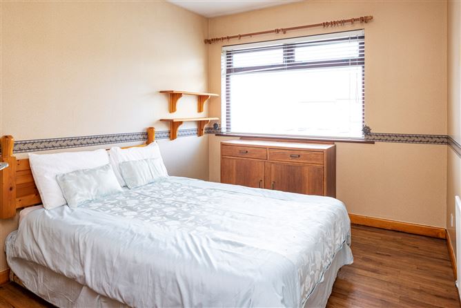 33 Cherry Park, Swords, County Dublin