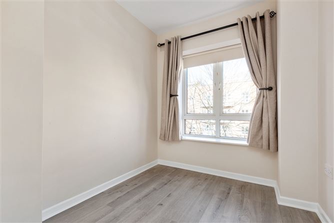 16 Shelbourne Village, Ringsend Road, Dublin 4