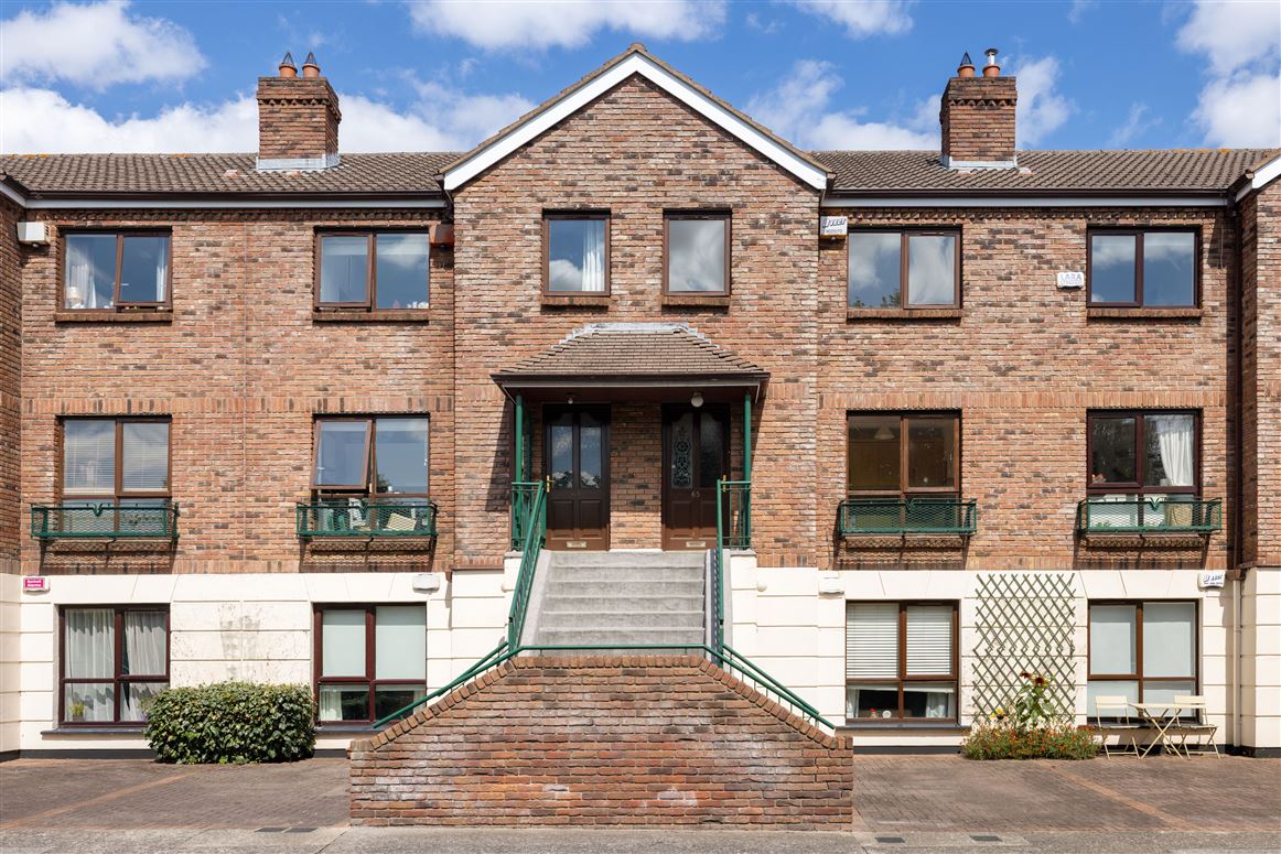 65 Glenmalure Square, Milltown, Dublin 6