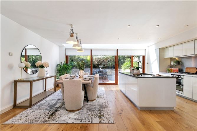 Cove Villa, 1A Lower Albert Road, Sandycove, Co. Dublin