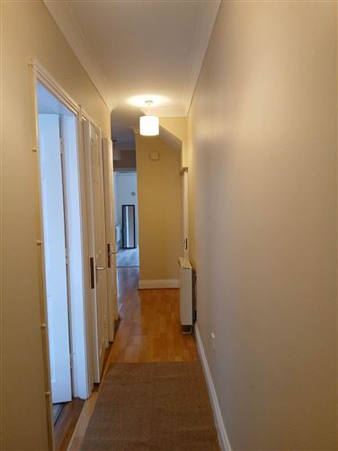 12 Irishtown Central, Golden Island, Athlone, County Westmeath