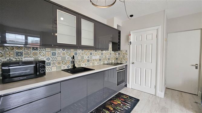 Apartment 156 King`s Court, Parnell Street, Dublin 1