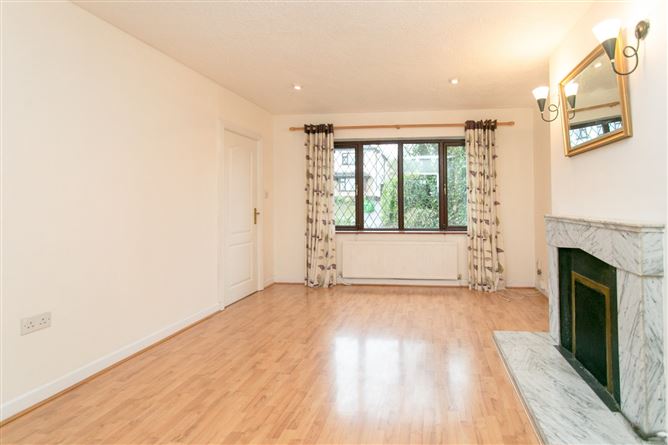 19 Birchfield Lawn, Goatstown, Dublin 14