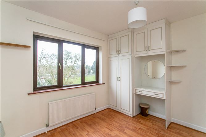 19 Birchfield Lawn, Goatstown, Dublin 14
