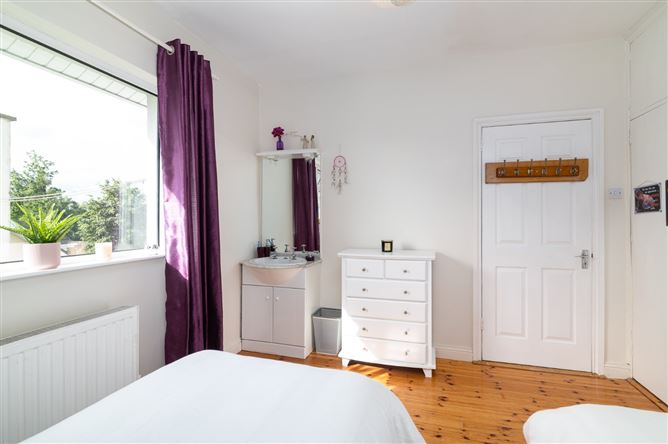 Avalon House, 13 Moylena, Tullamore, Co. Offaly