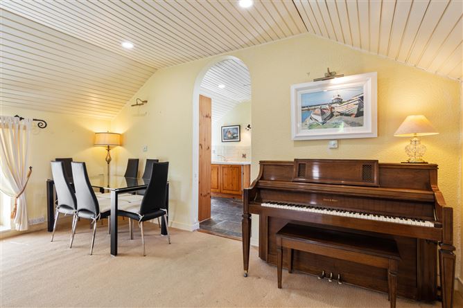 Ketu, Breffni Gate, 25 Church Road, Dalkey, Co. Dublin