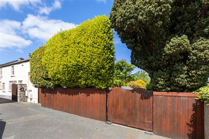 Ketu, Breffni Gate, 25 Church Road, Dalkey, Co. Dublin