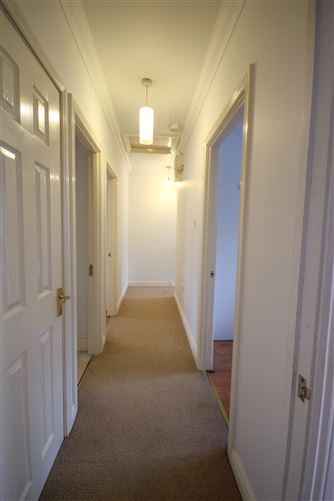 Two Bedroom Apartment, 23 Deerpark Court, Blessington, Wicklow