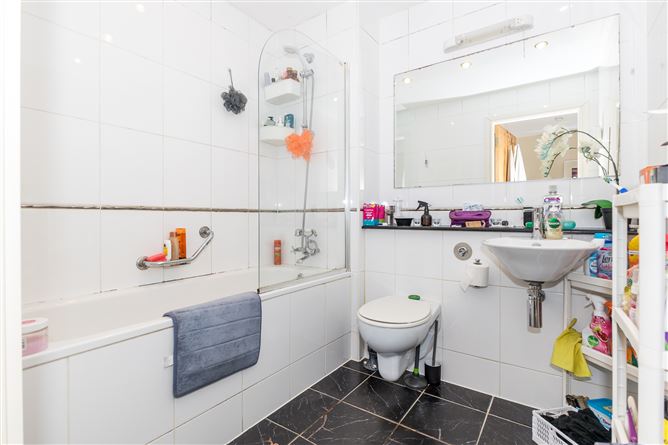 98 Burnell Court, Northern Cross, Dublin 17