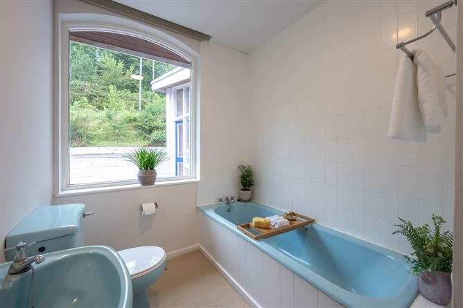Shournagh Lodge, Templehill, Carrigrohane, Co. Cork