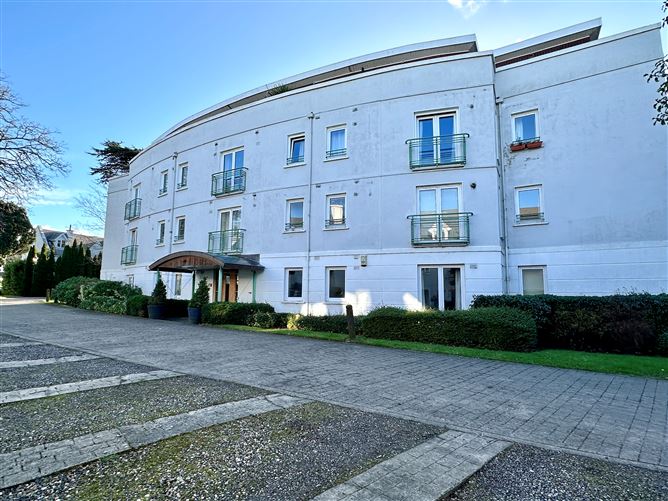 12 Roebuck Park House, Clonskeagh, Dublin 14