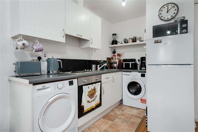 25 Eaton Close, Rathcoole, Co. Dublin