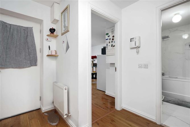 25 Eaton Close, Rathcoole, Co. Dublin