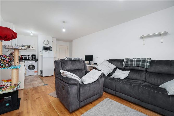 25 Eaton Close, Rathcoole, Co. Dublin