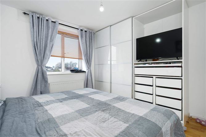 25 Eaton Close, Rathcoole, Co. Dublin