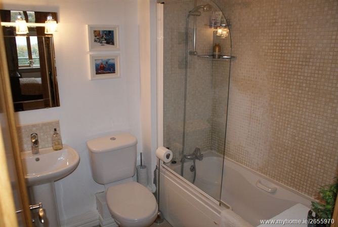 Kinsella Hall, Collegewood,, Castleknock,   Dublin 15