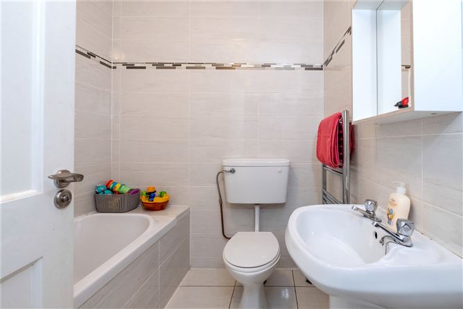 3 Woodville, Loughrea, Co. Galway