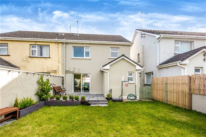 3 Woodville, Loughrea, Co. Galway