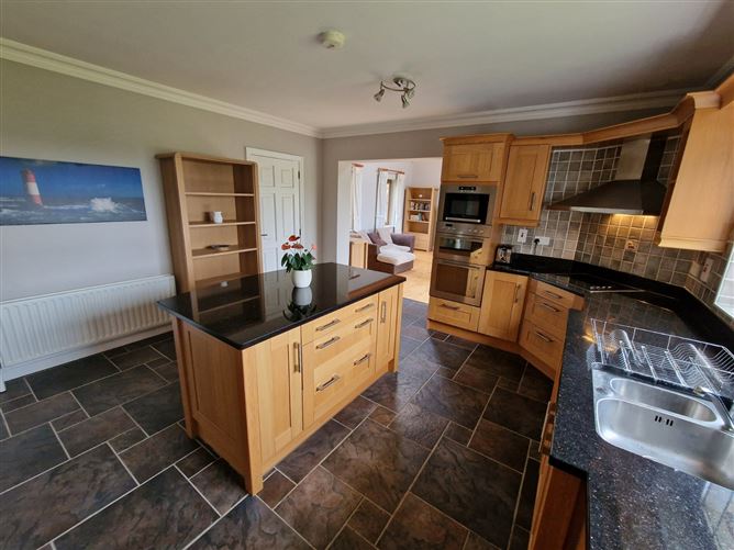 Lissane, Clarecastle, Ennis, Co. Clare